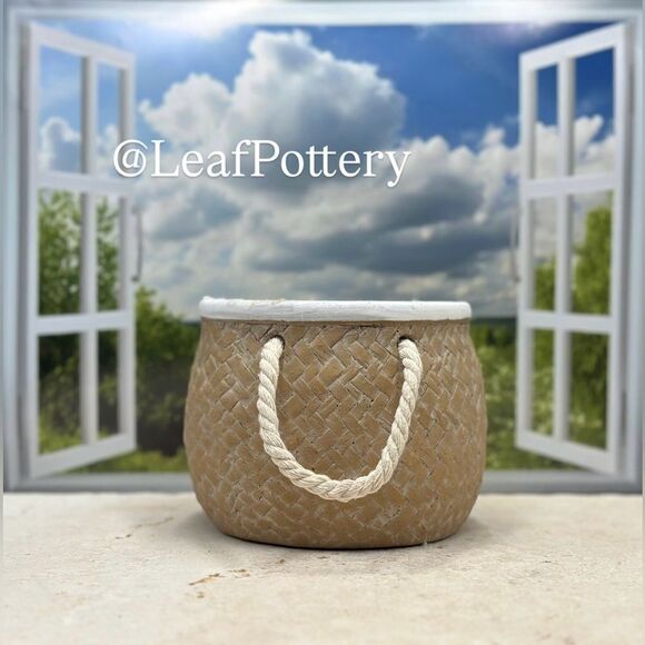 Barilito Rattan Neutral Stone Planter Pot with handles - Picture 3 of 8
